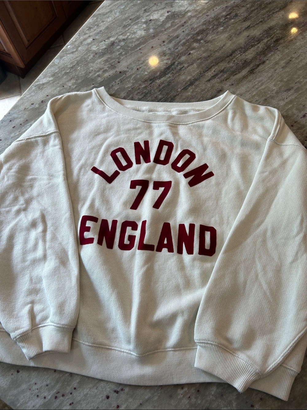 American Eagle Outfitters White Sweatshirt with Red 'London 77 England' Graphic
